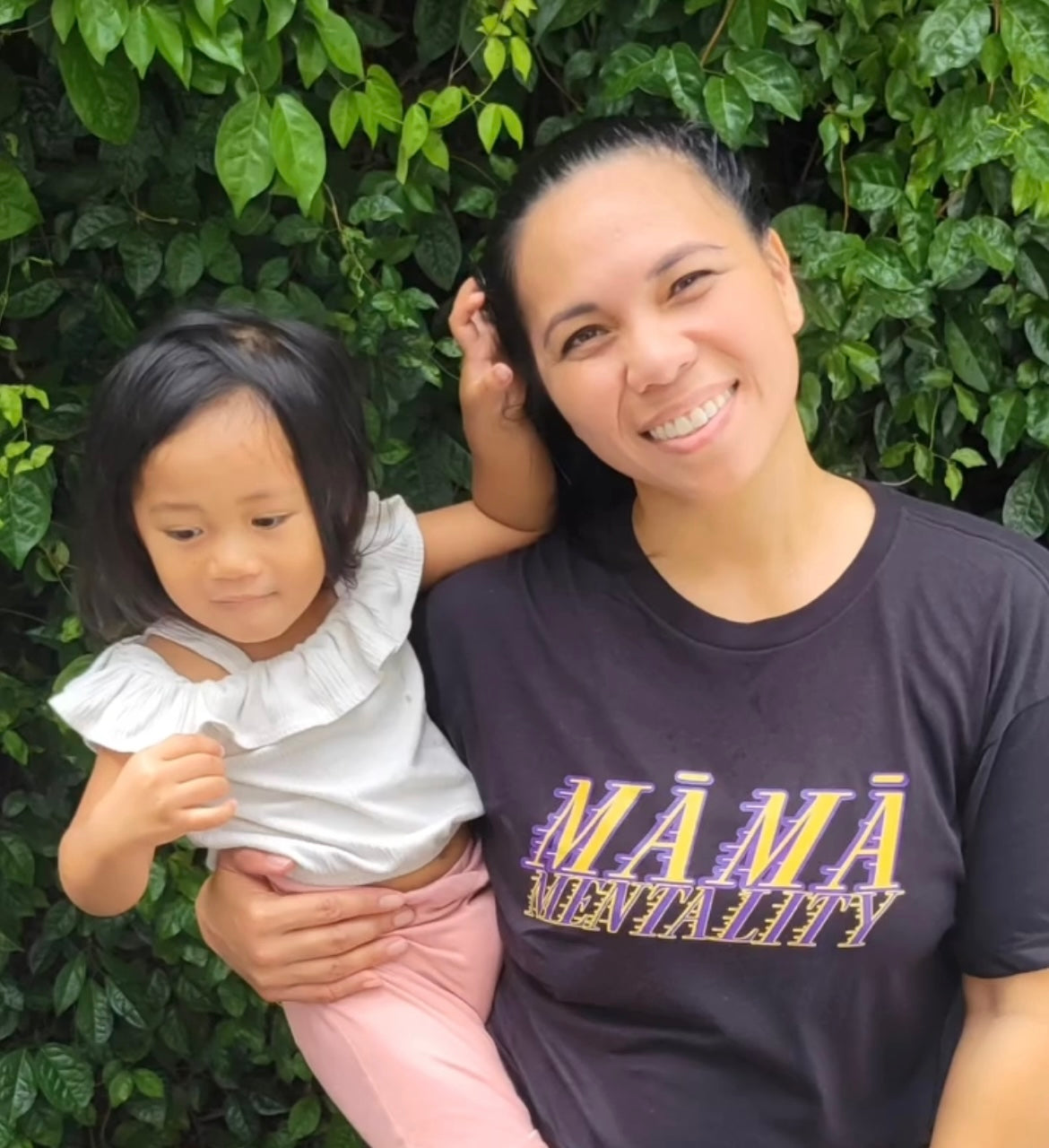 Māmā Mentality | cropped tee