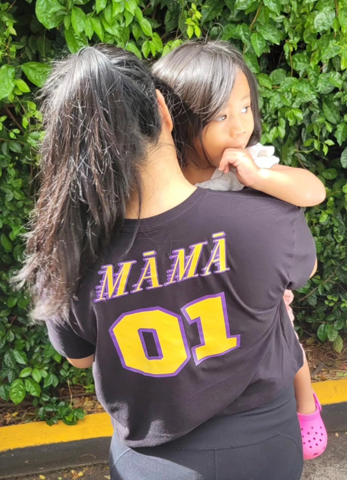 Māmā Mentality | cropped tee