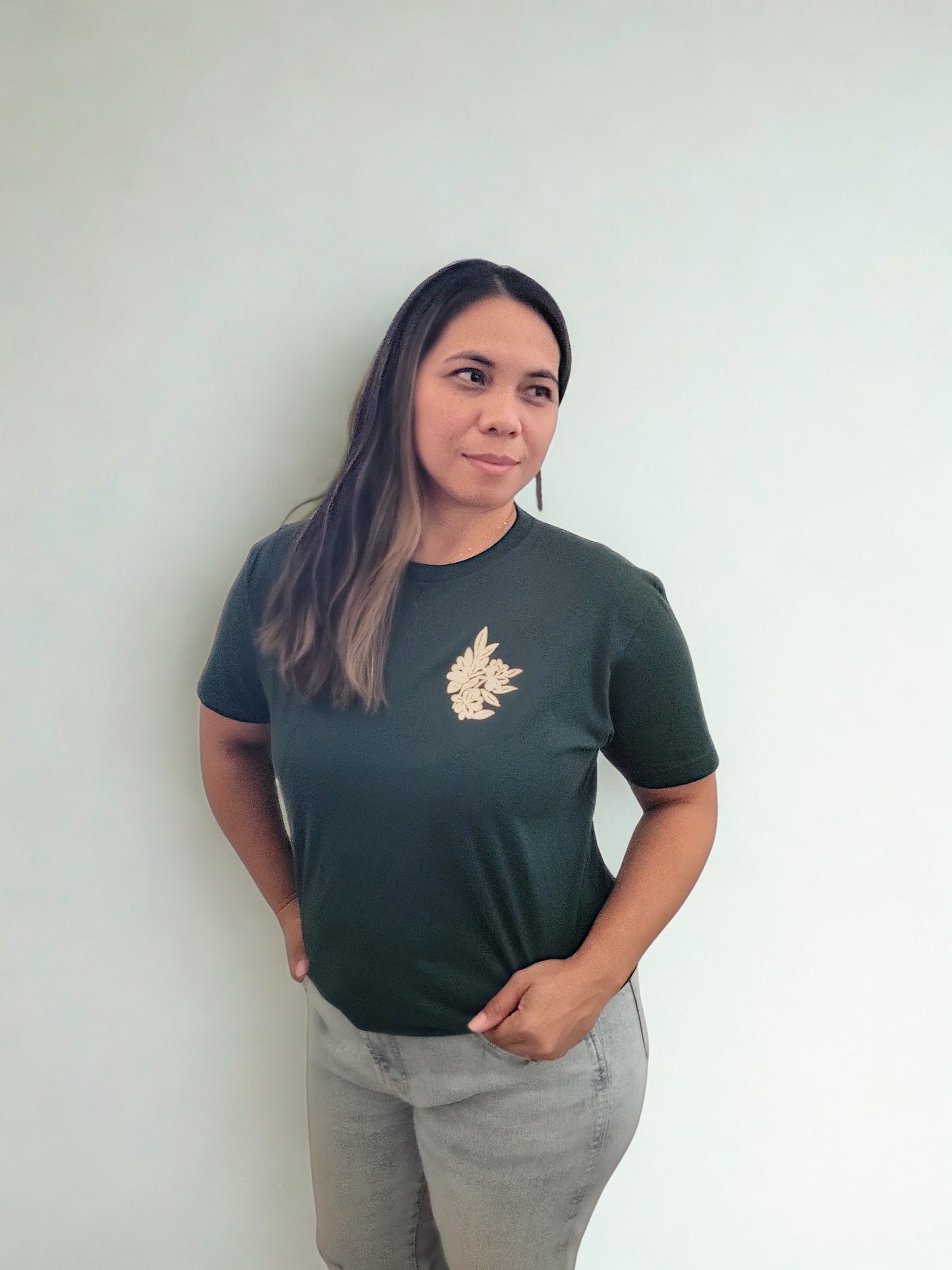 pocket pilina | tee