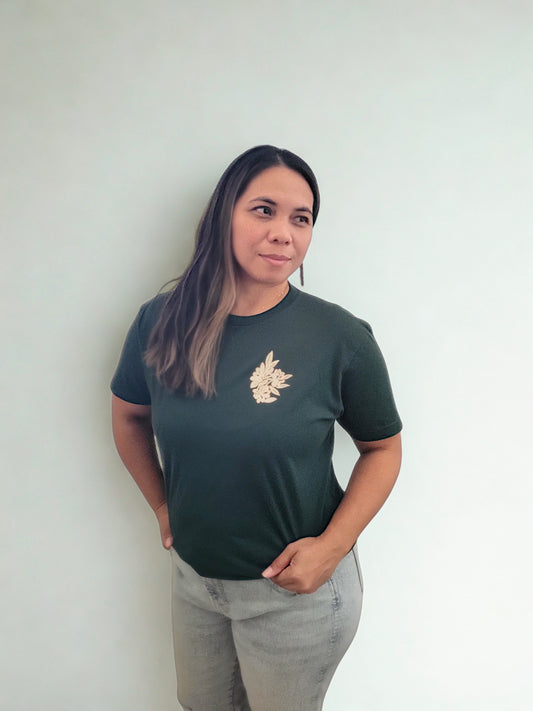 pocket pilina | tee