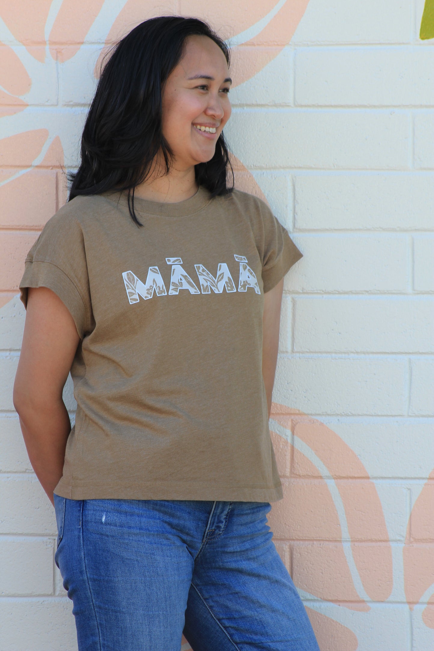 māmā pilina | boxy tee