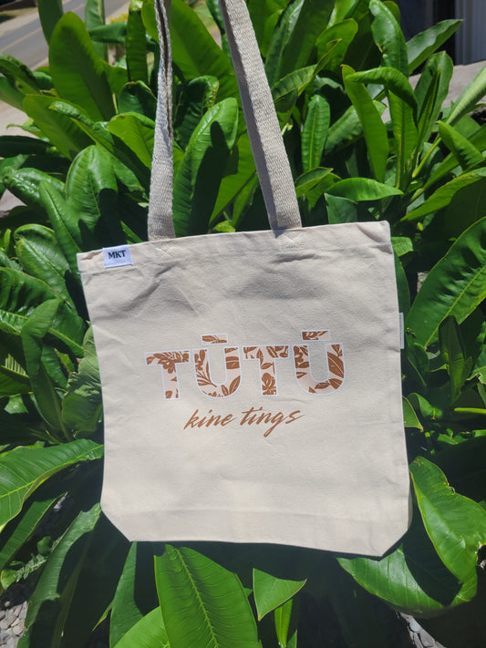 TŪTŪ pilina | canvas tote